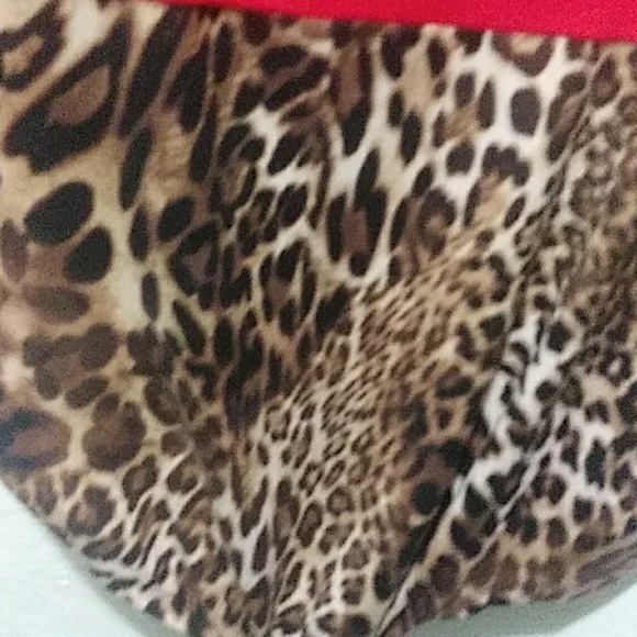 Yellow knot t-shirt - Picture 3 of 3